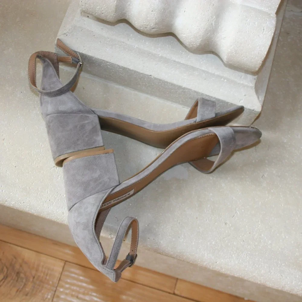 Steve Madden - Gray Suede  Heel Sandal Size 9.5 - Picture 7 of 8